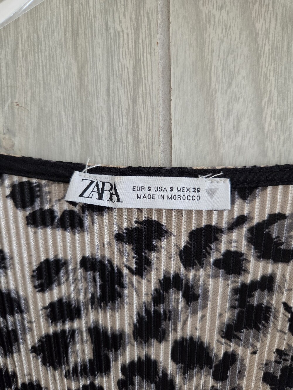 Zara Leopard Ribbed Ruched Top Blouse - Picture 10 of 10